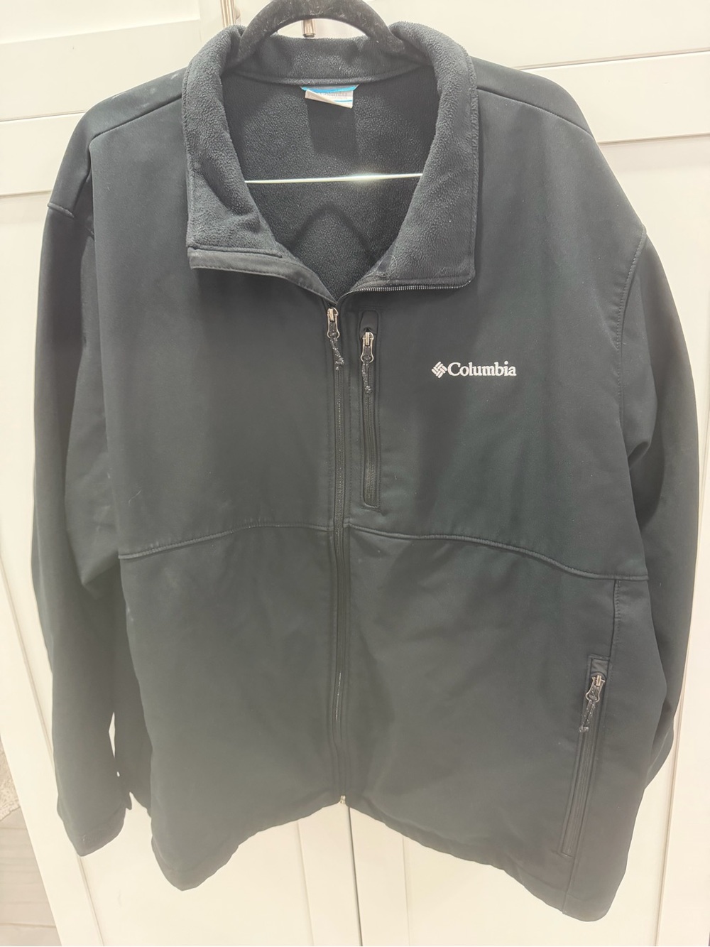 Columbia Black Men’s Softshell Jacket with Full Zip 4X